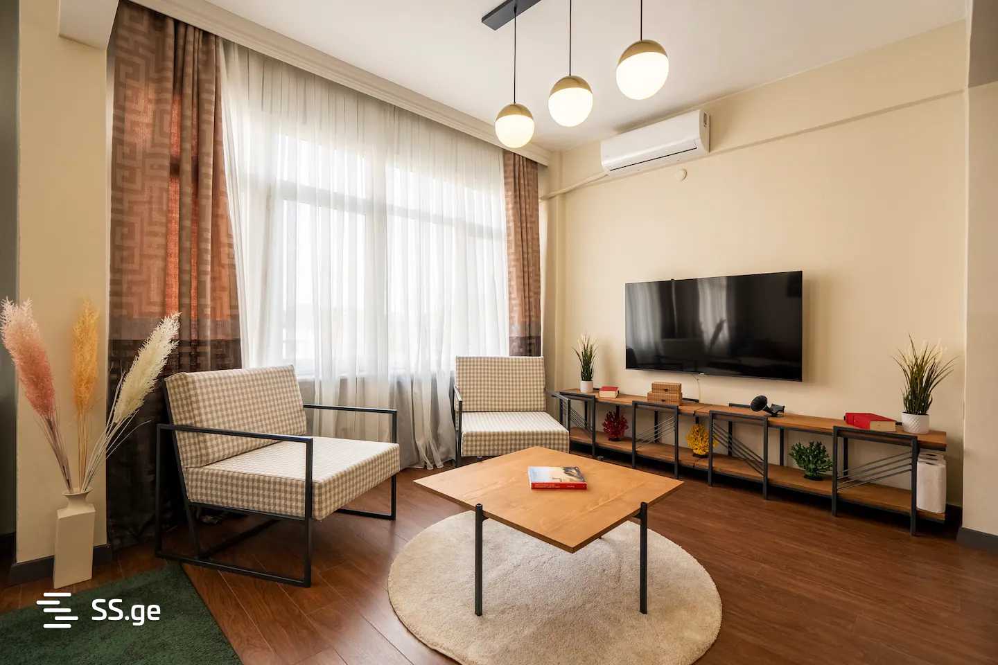 3 Room Flat Daily Rent. Isani view 1