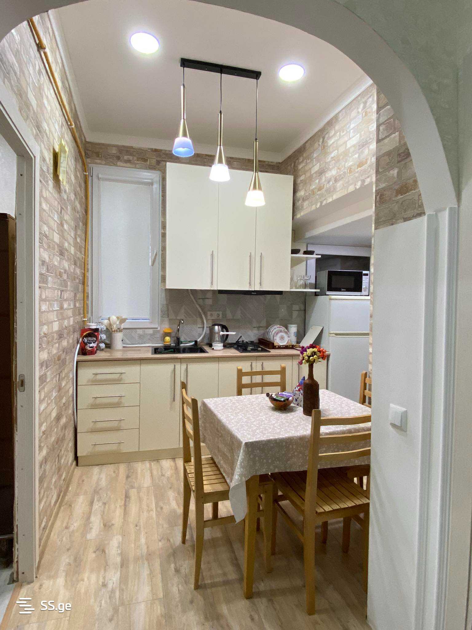 3 room Flat Daily rent. Sololaki - Bild 5