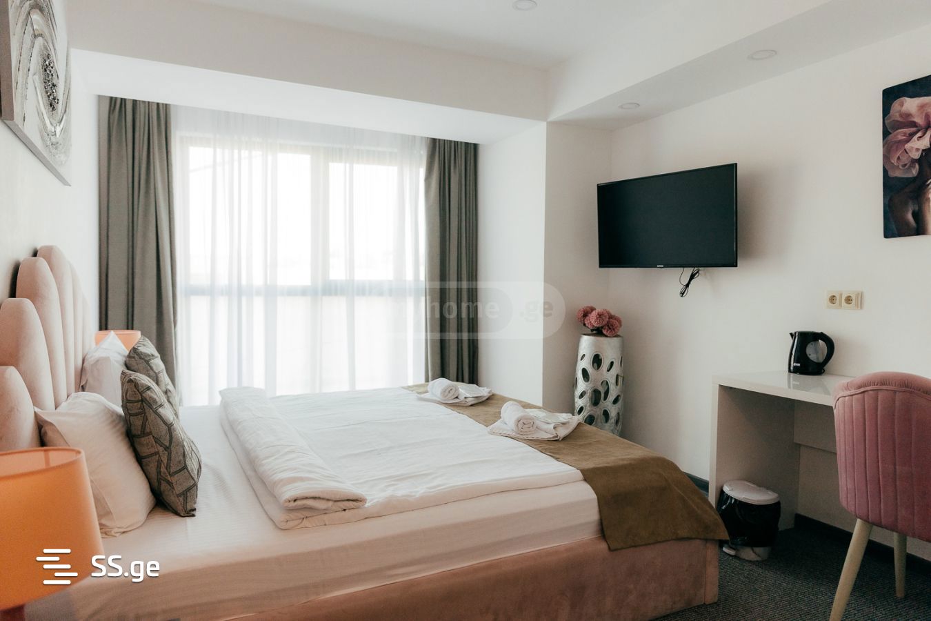 15 Room Hotel For Sale view 5
