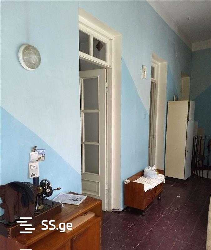 3 Room Flat For Sale view 8