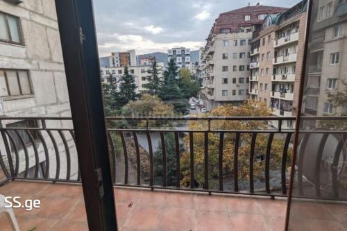 https://static.ss.ge/20240306/0_34c75360-ef01-432f-992f-5da256f231c6_Thumb.jpg