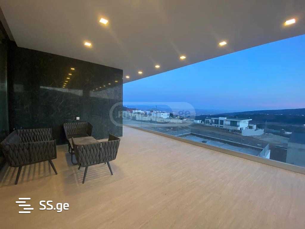 7 Room Private House For Sale view 4