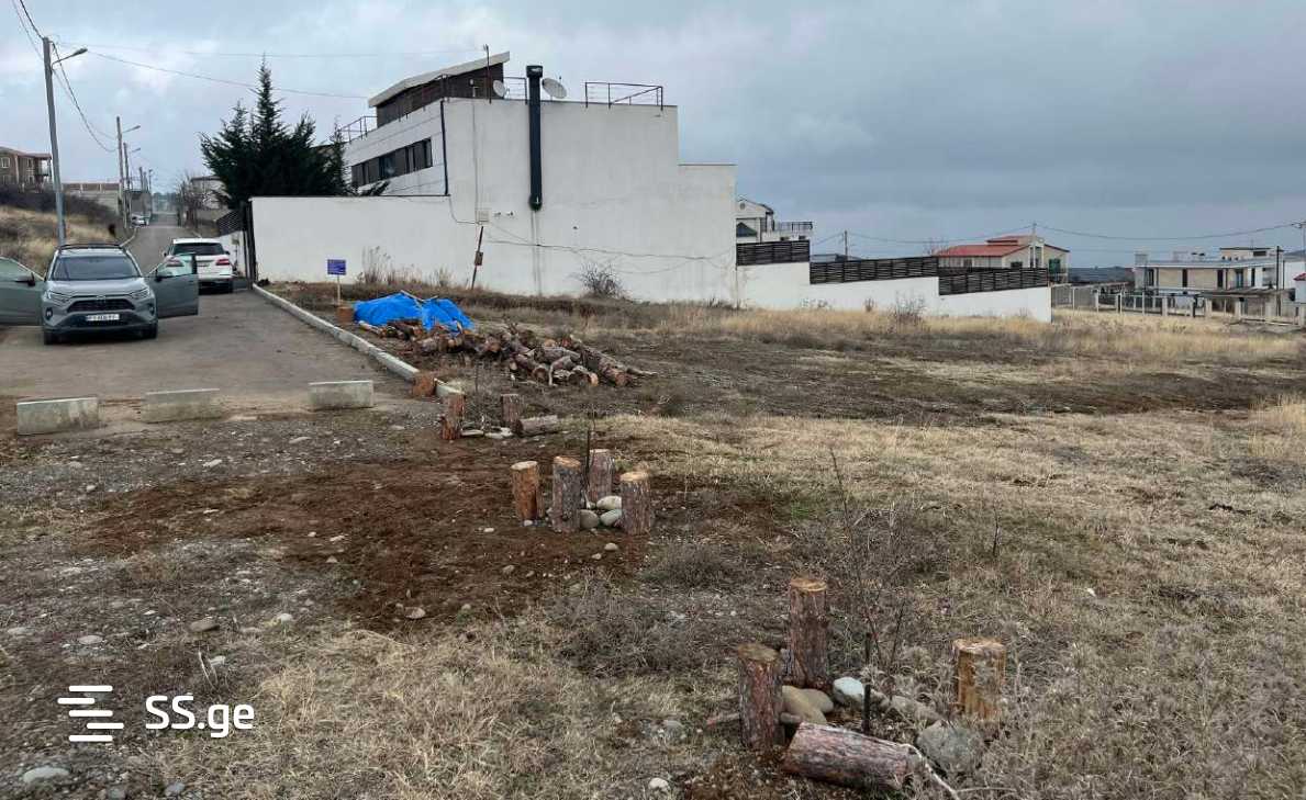 Land For Sale. Okrokana view 1