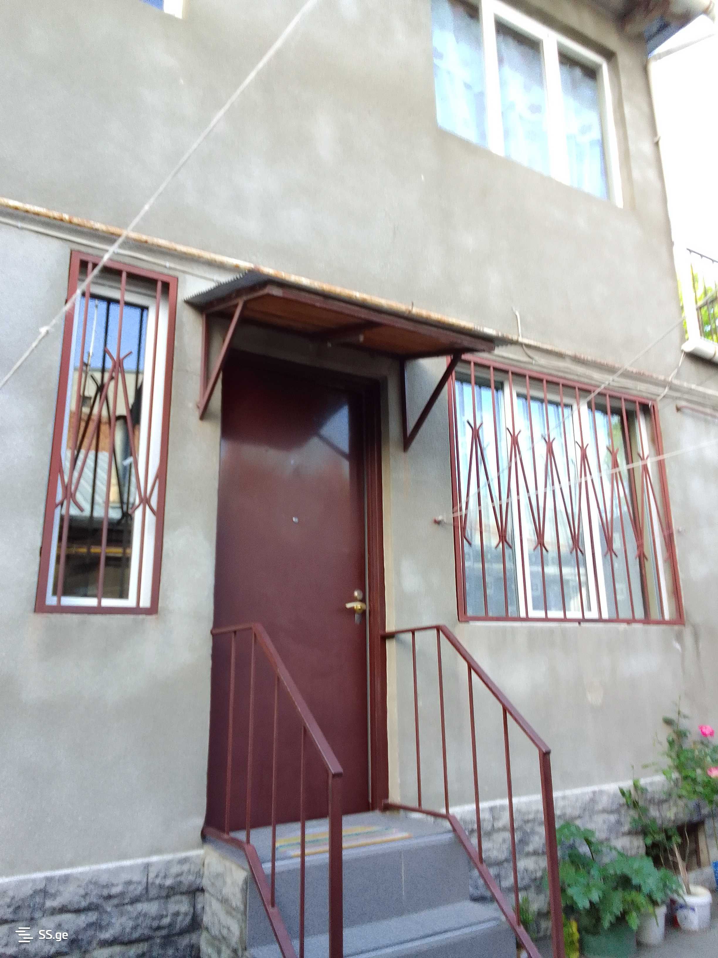 4 Room Flat For Sale view 2