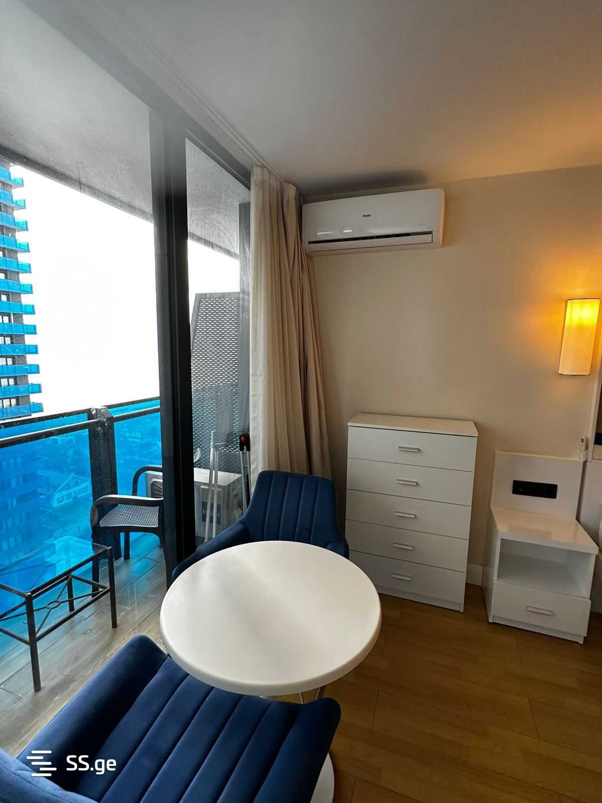 1 Room Flat For Sale view 3