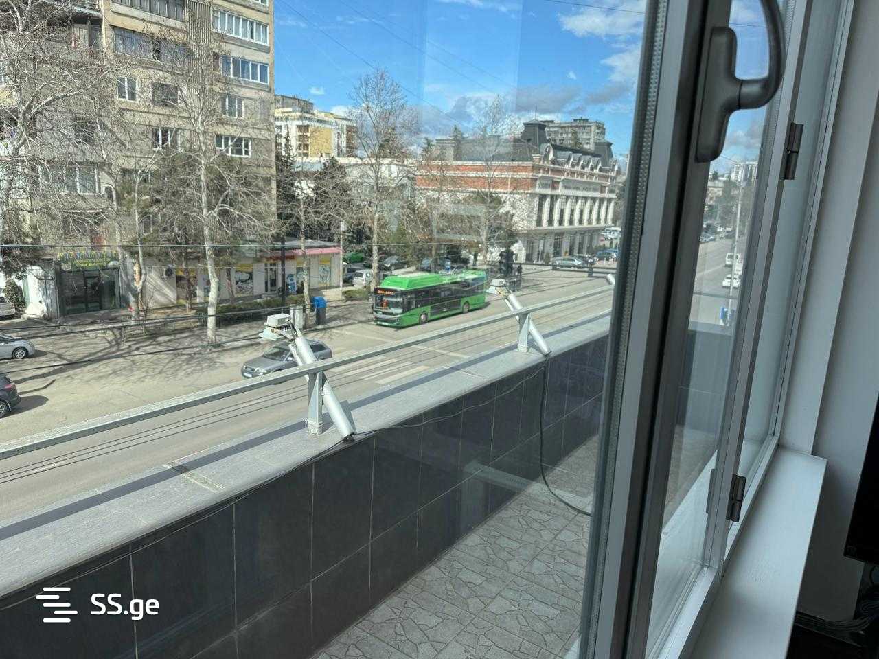 Commercial Space For Rent. Digomi view 1