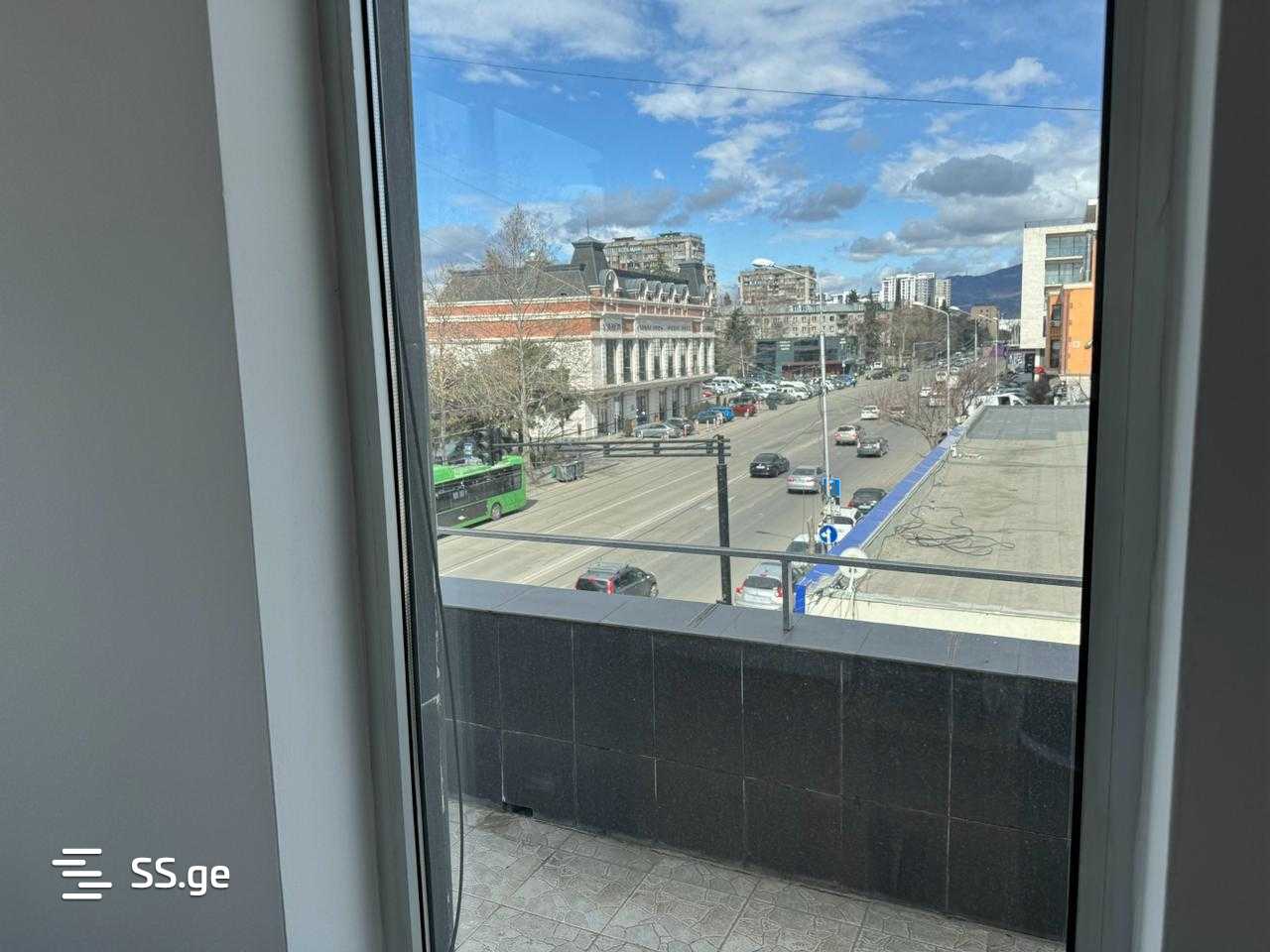 Commercial Space For Rent. Digomi view 8