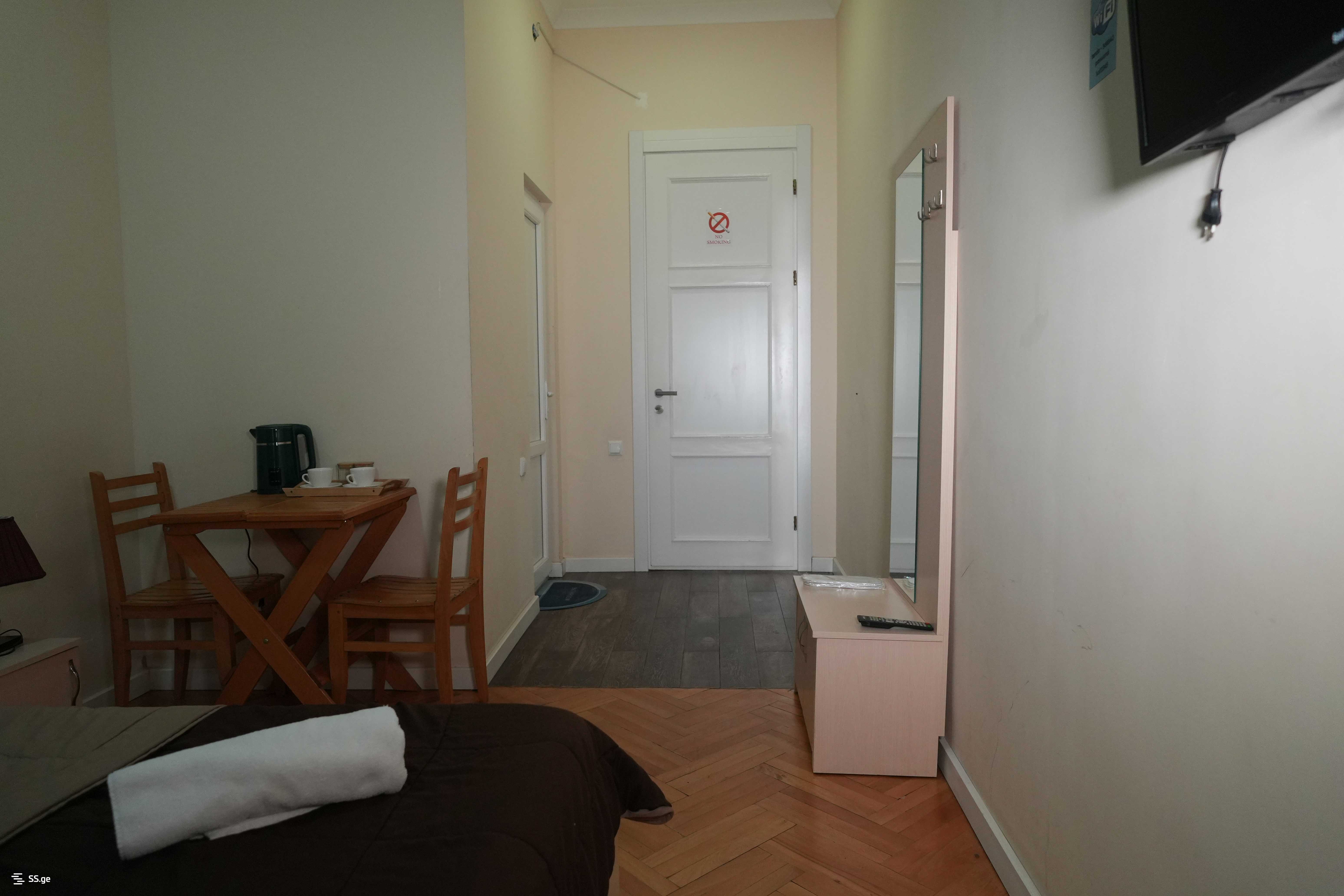 9 Room Hotel For Rent. Didube view 9