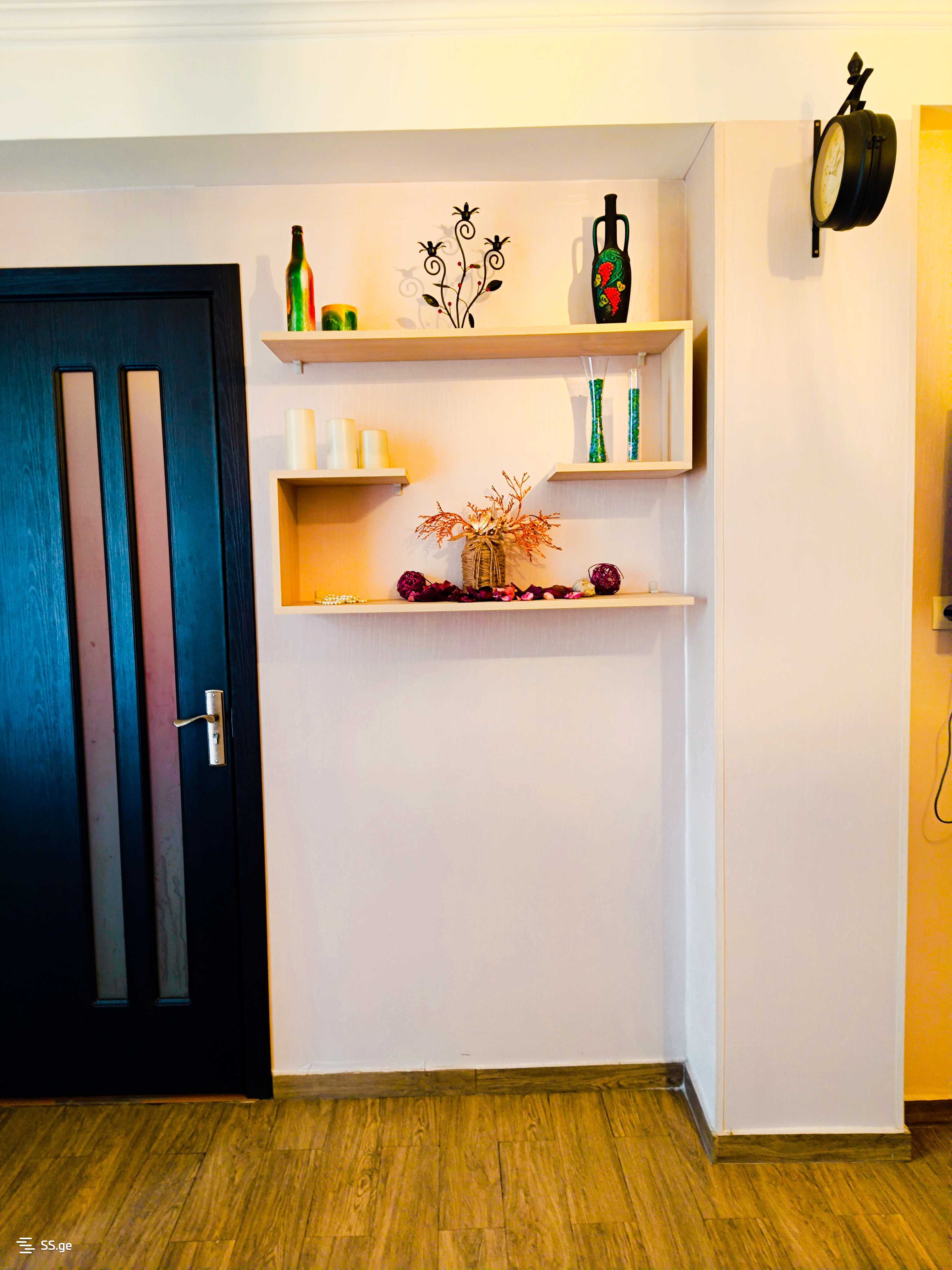 2 Room Flat Daily Rent. Chugureti view 3