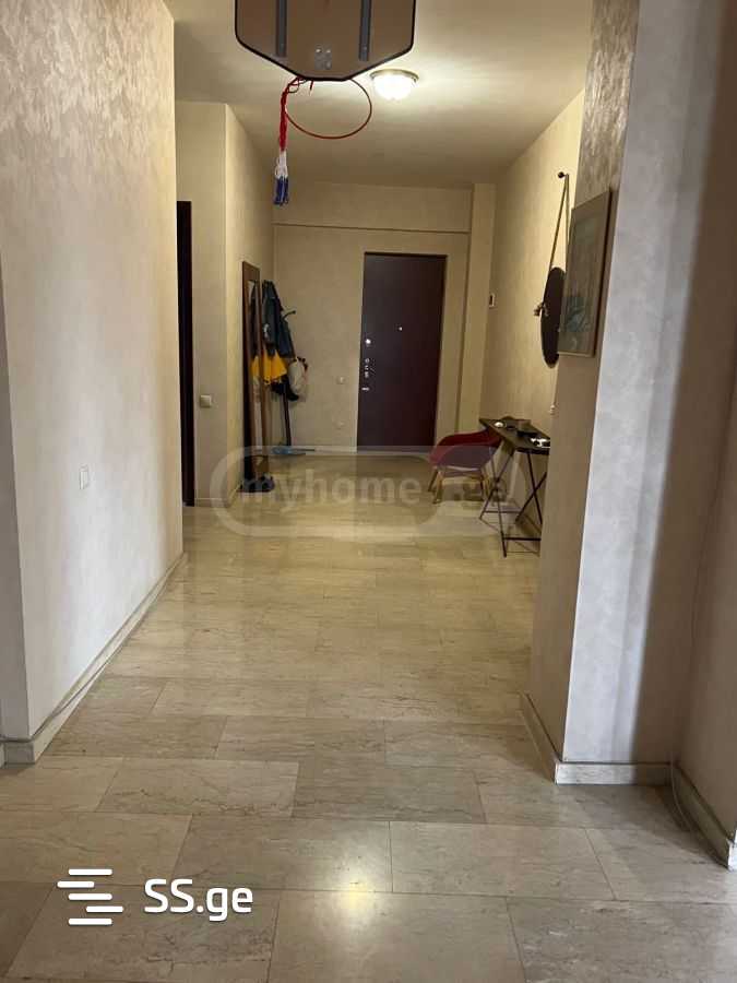 3 Room Flat For Rent. Vera view 11