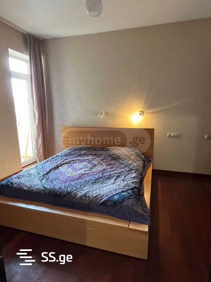 3 Room Flat For Rent. Vera view 8
