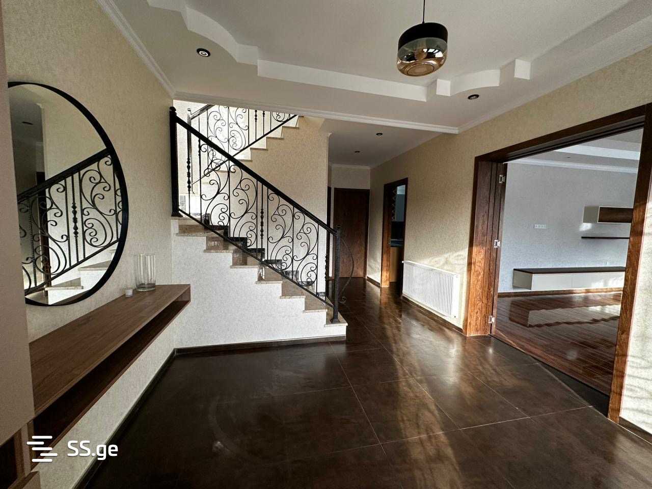 7 Room Private House For Rent. Chugureti view 10