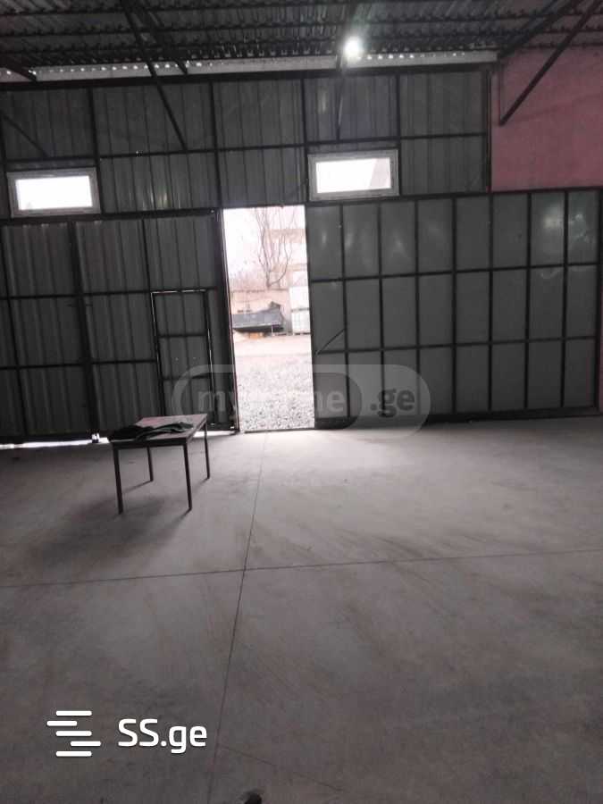 Store-Industrial Property For Rent. Samgori view 4