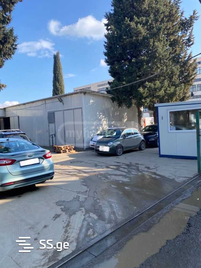 Store-Industrial Property For Rent. Digomi view 3