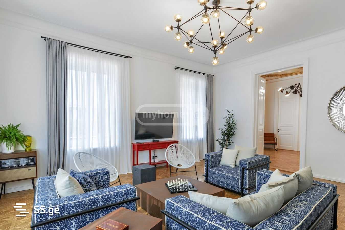 5 Room Flat For Sale view 2
