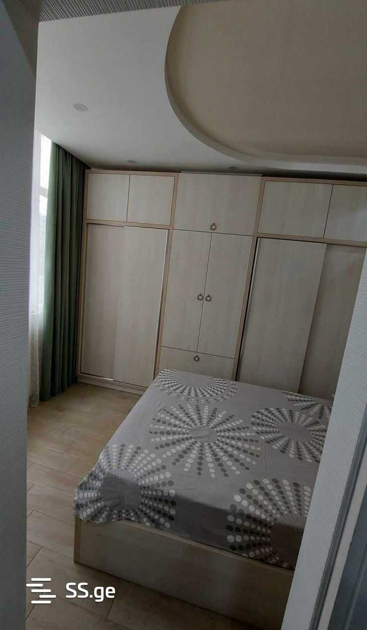 3 Room Flat For Rent. Batumi view 6