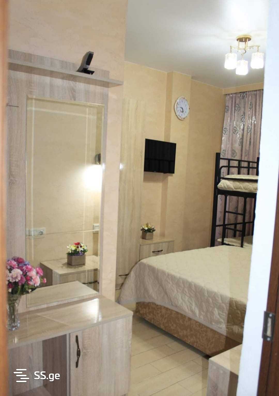 7 Room Private House Daily Rent. Ureki view 6