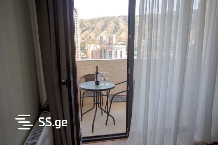 2 Room Flat Daily Rent. Isani view 9