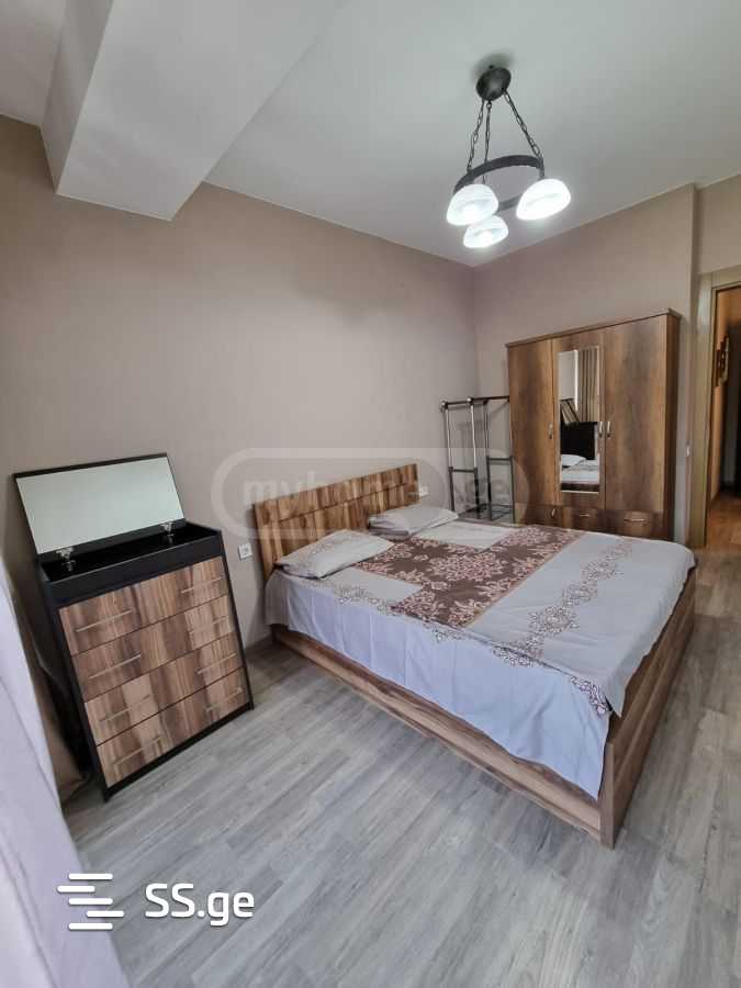 2 Room Flat Daily Rent. Saburtalo view 5
