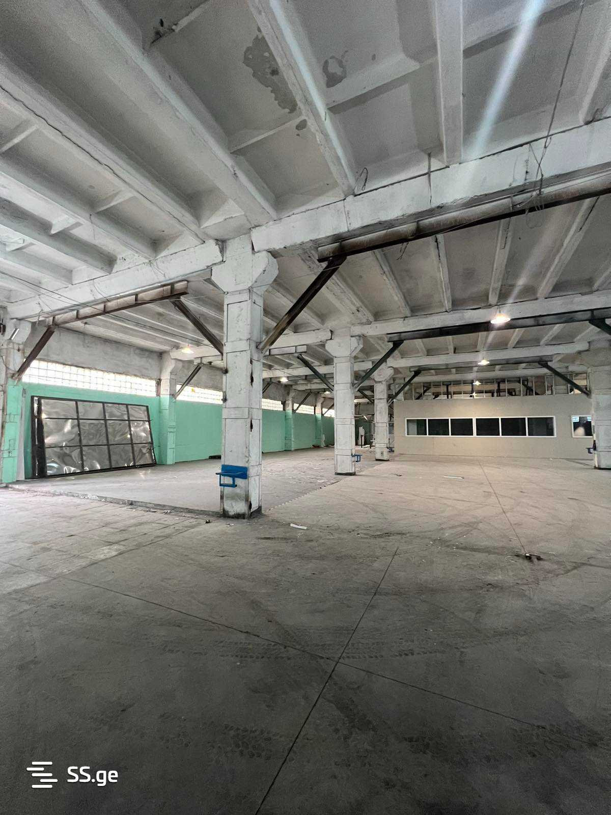 Store-Industrial Property For Rent. Samgori view 2