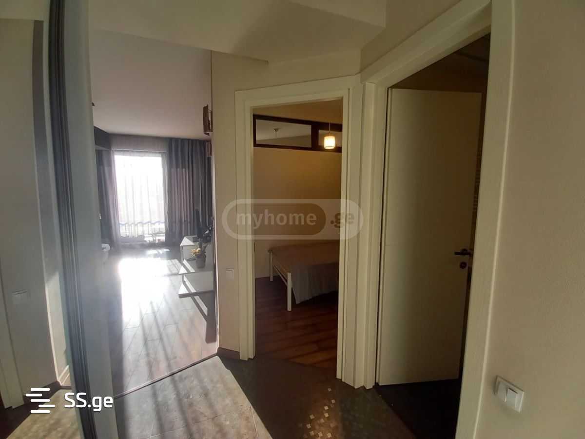 3 Room Flat For Rent. Didube view 8
