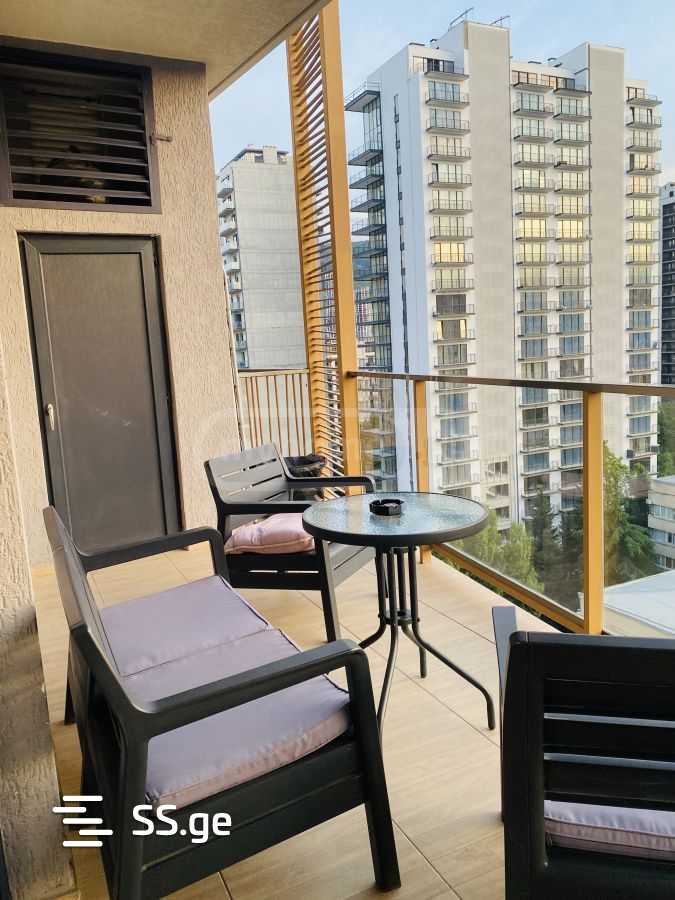 2 Room Flat Daily Rent. Saburtalo view 5