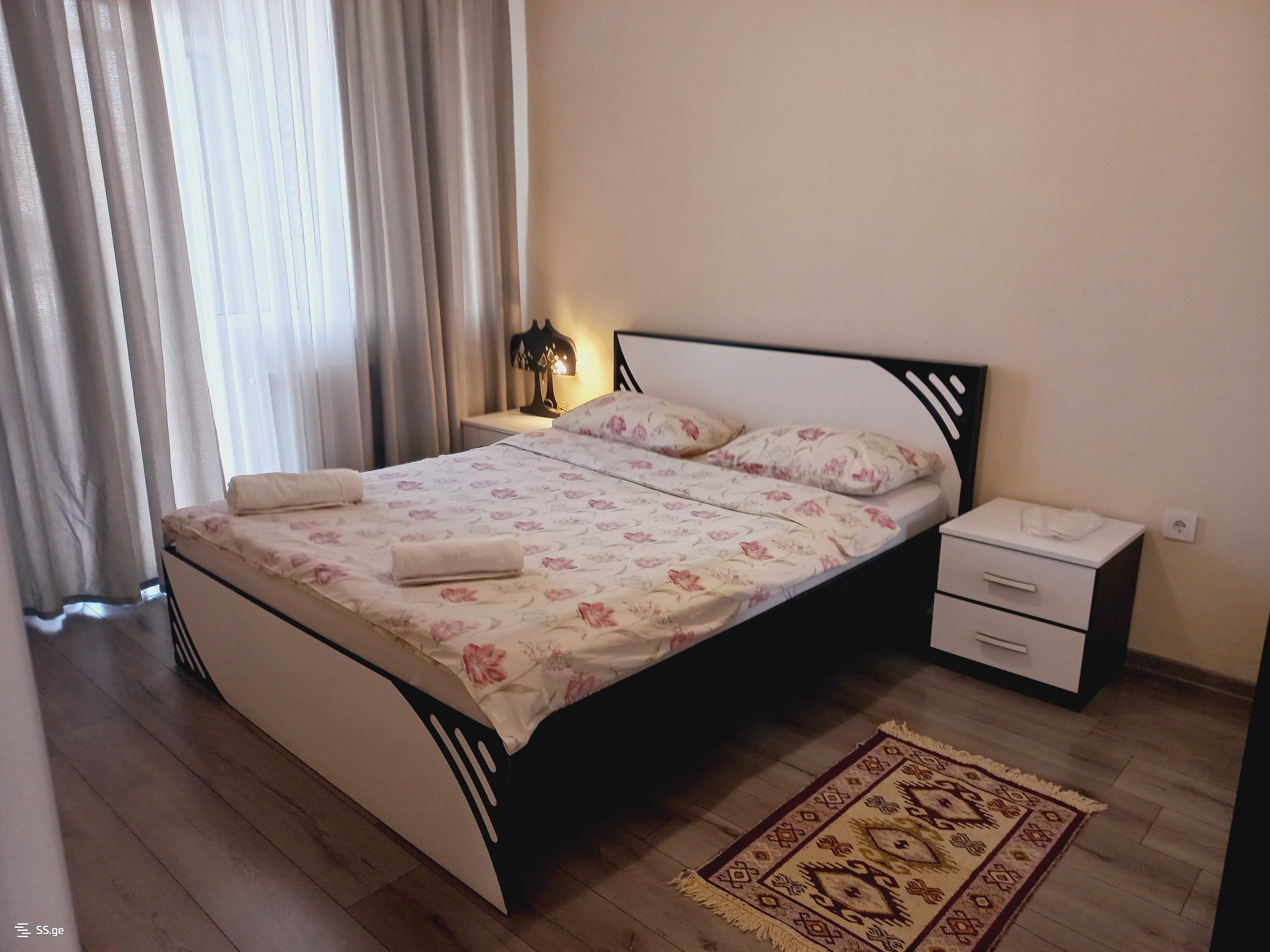 2 Room Flat Daily Rent. Saburtalo view 6