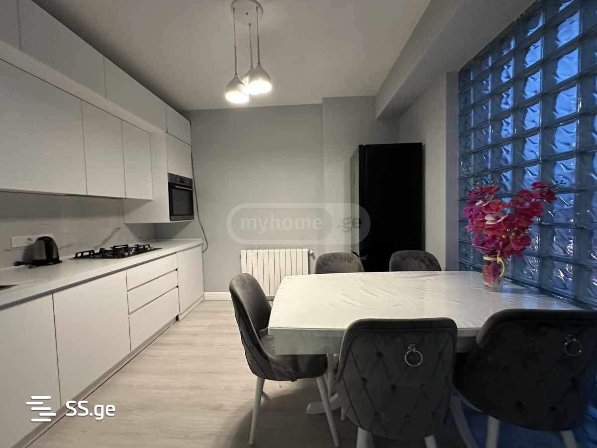 3 Room Flat Daily Rent. Saburtalo view 6