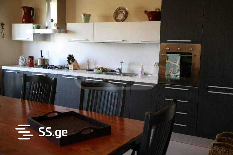 3 Room Flat For Sale view 3