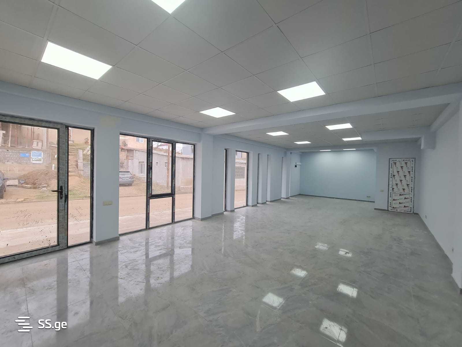 Commercial Space For Rent. Temqa view 3