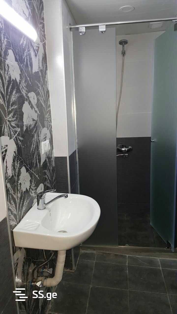 Office For Rent. Chugureti view 3