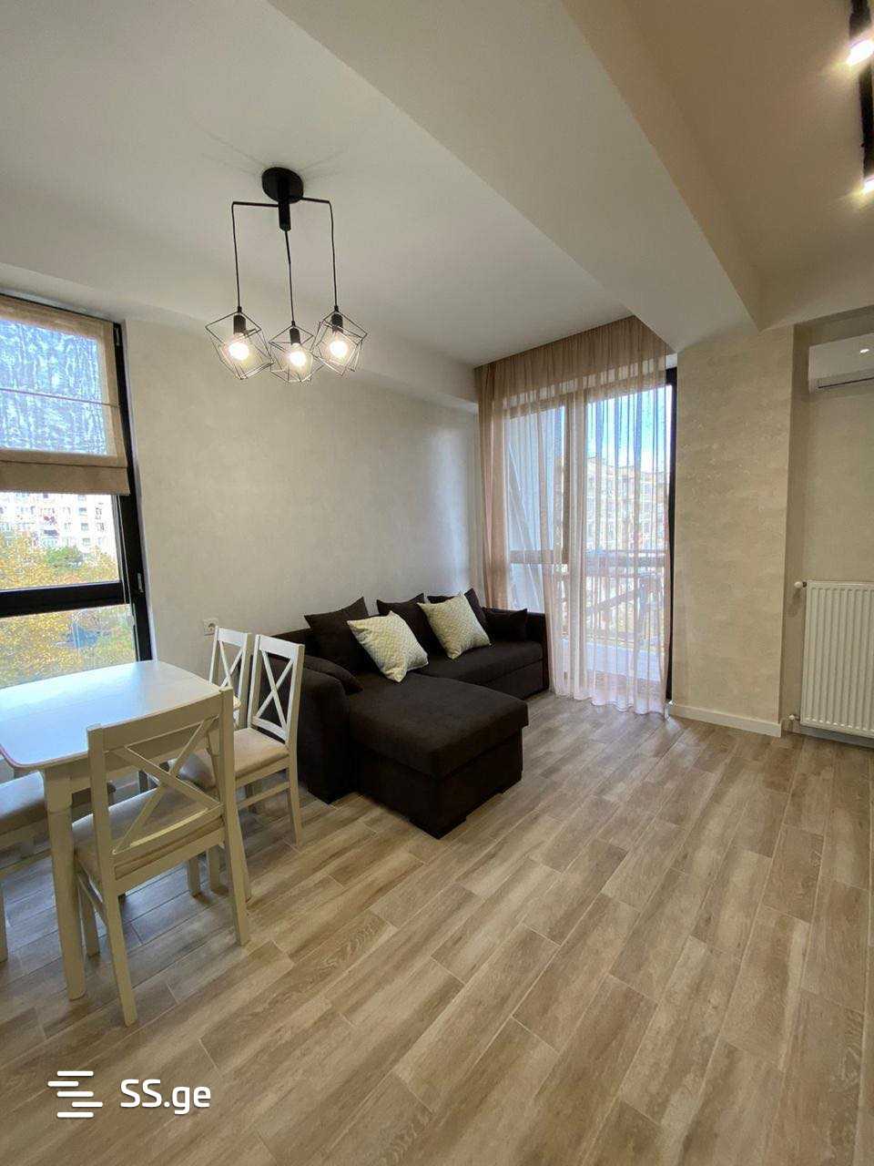 2 Room Flat For Rent. Isani view 4
