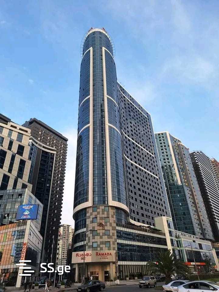 1 Room Apartment Daily Rent In Batumi view 32