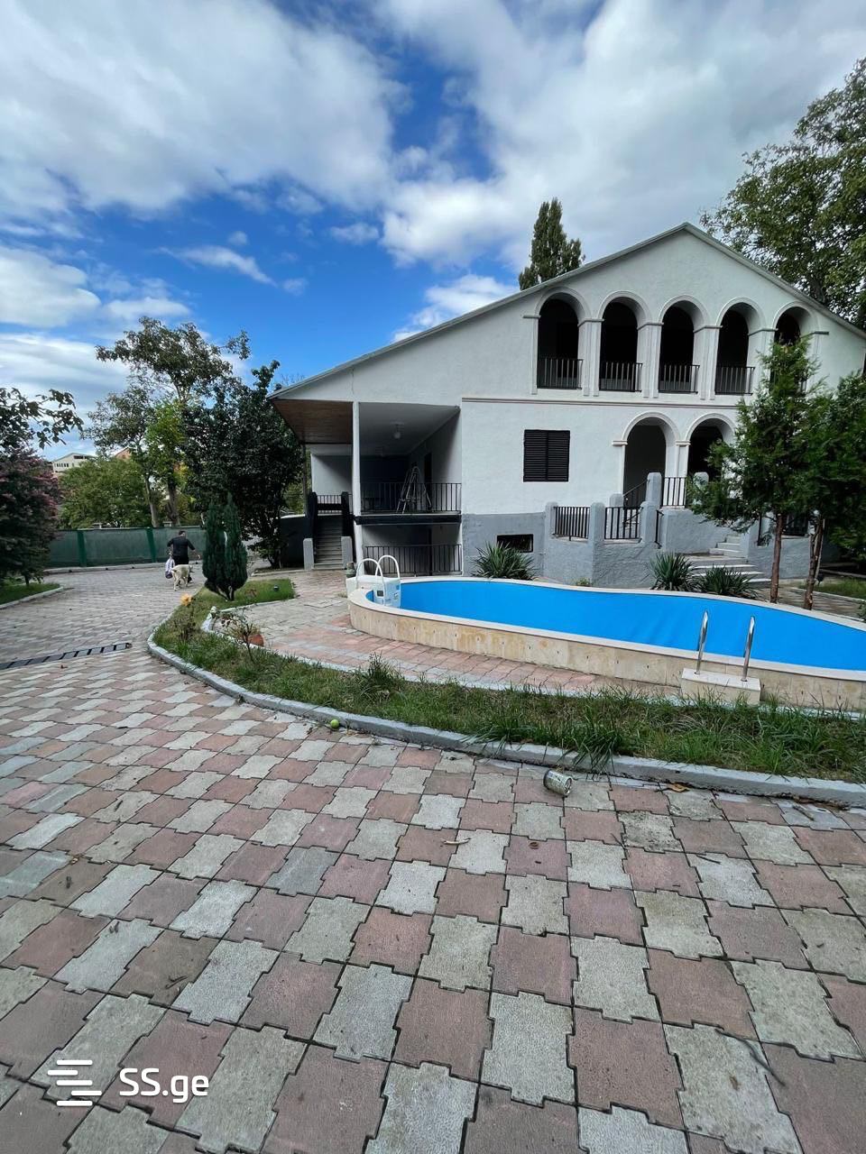6 Room Summer Cottage For Sale view 1