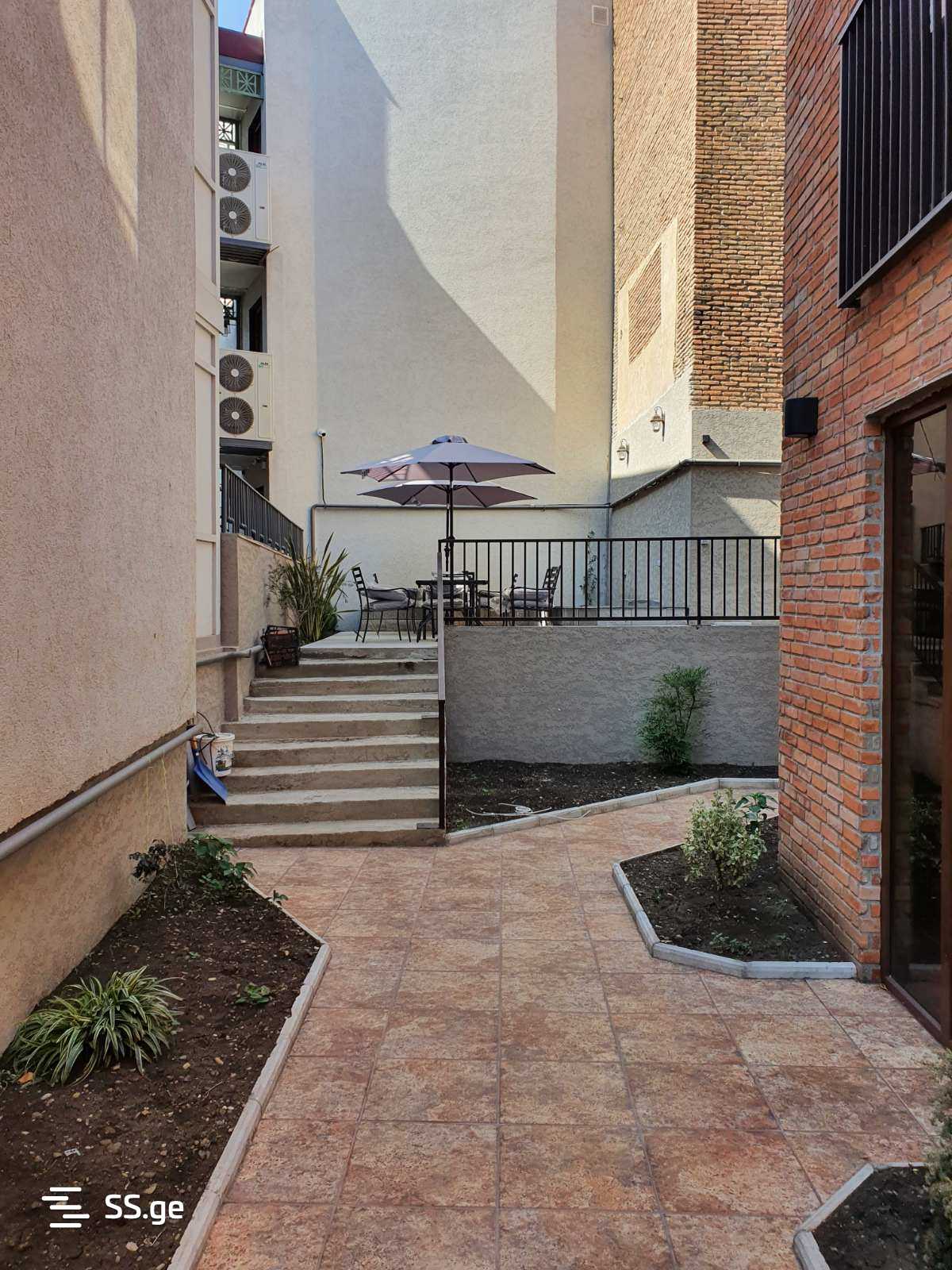 20 Room Hotel For Sale view 11