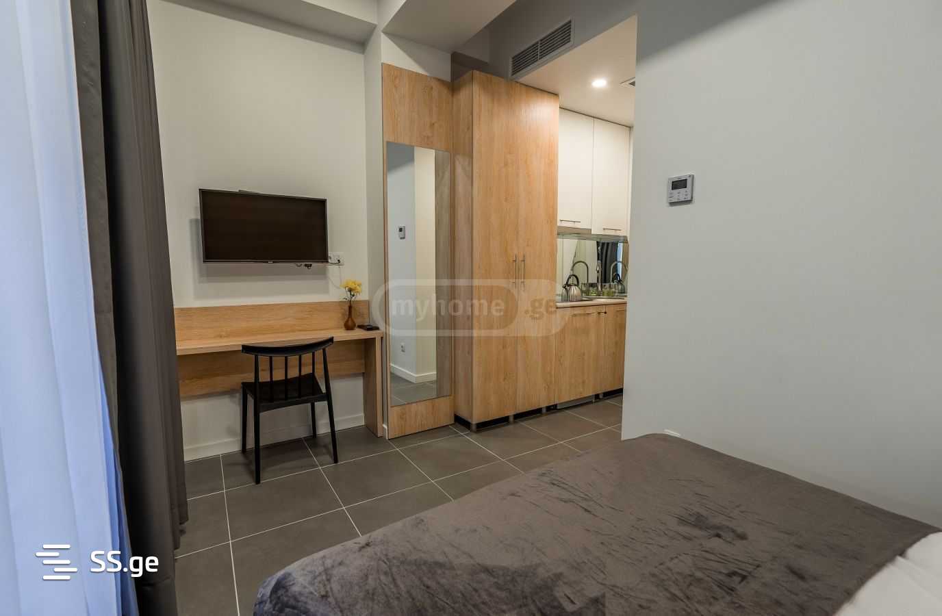 10 Room Hotel For Sale view 6