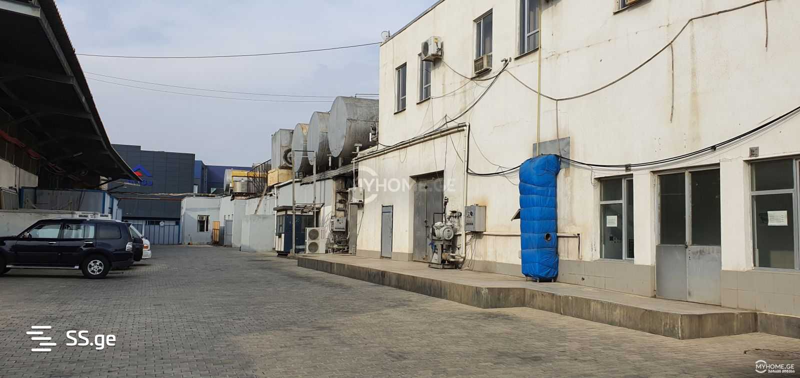 Store-Industrial Property For Rent. Didube view 1