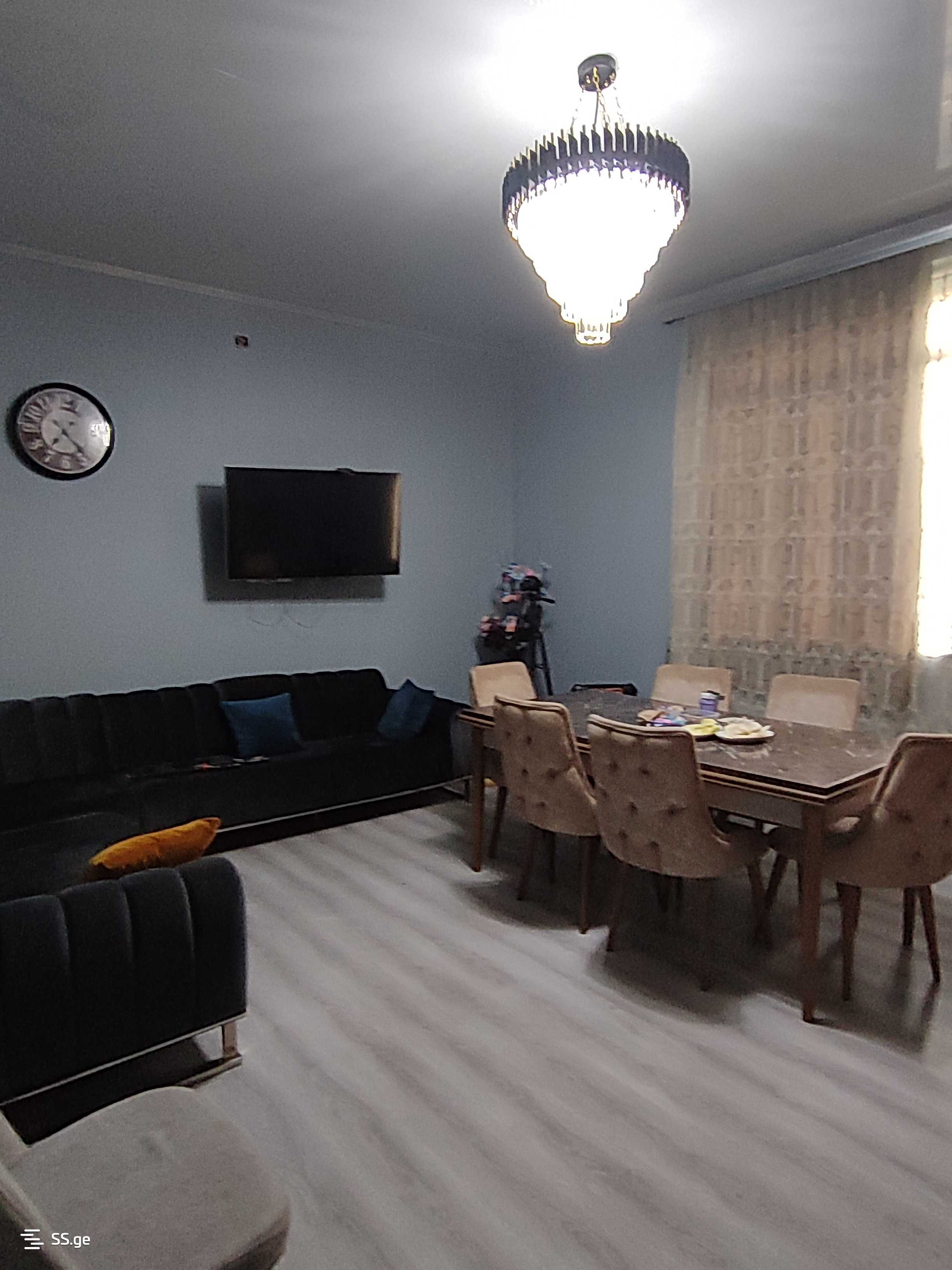 9 Room Private House For Sale view 8