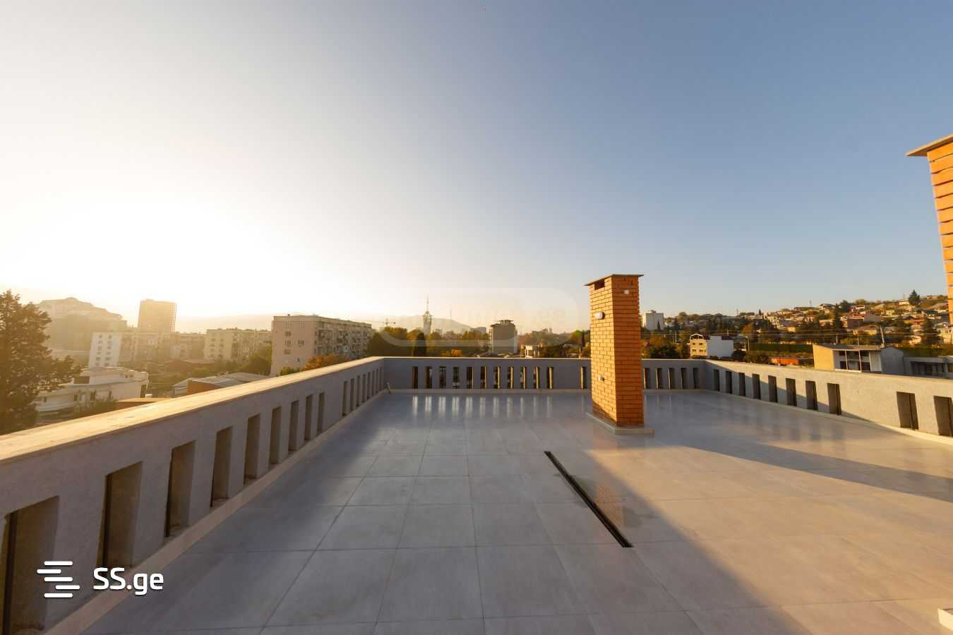 21 Room Hotel For Sale view 3