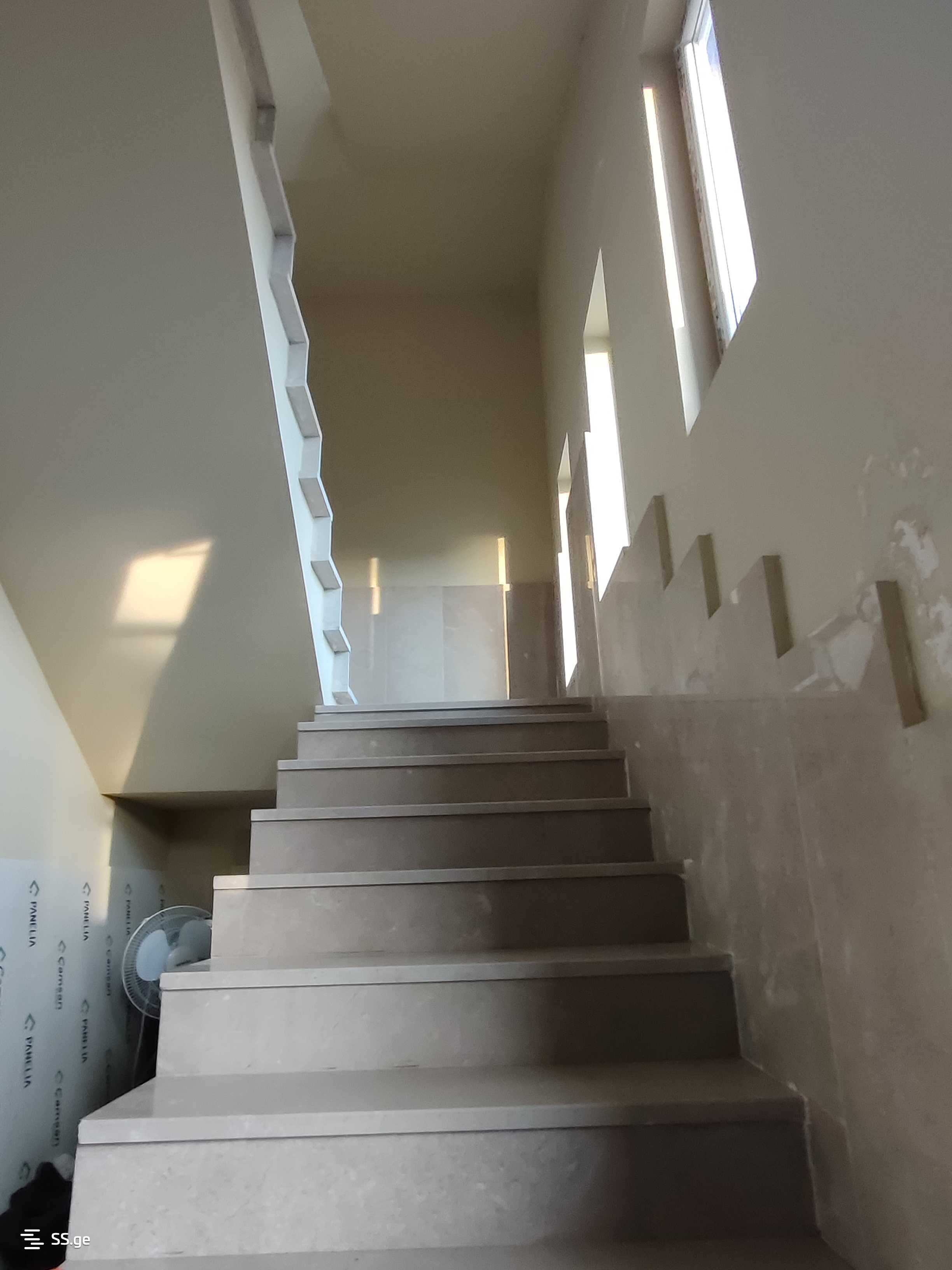 9 Room Private House For Sale view 11