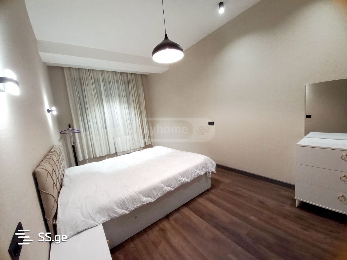 3 Room Flat For Rent. Isani view 3