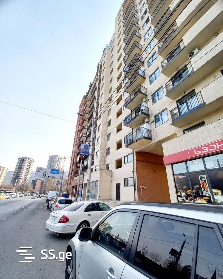 3 Room Flat For Rent. Isani view 11