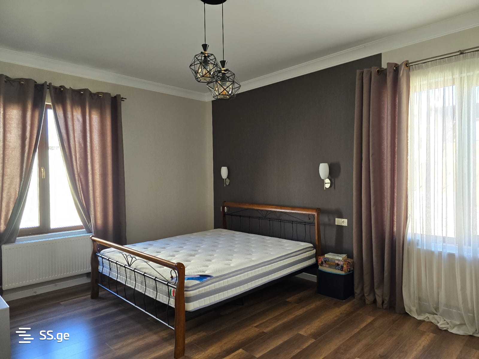 4 Room Private House For Sale view 6