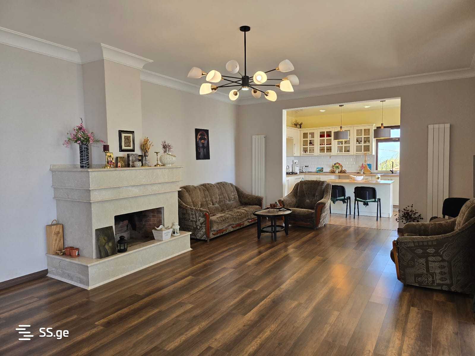 4 Room Private House For Sale view 3