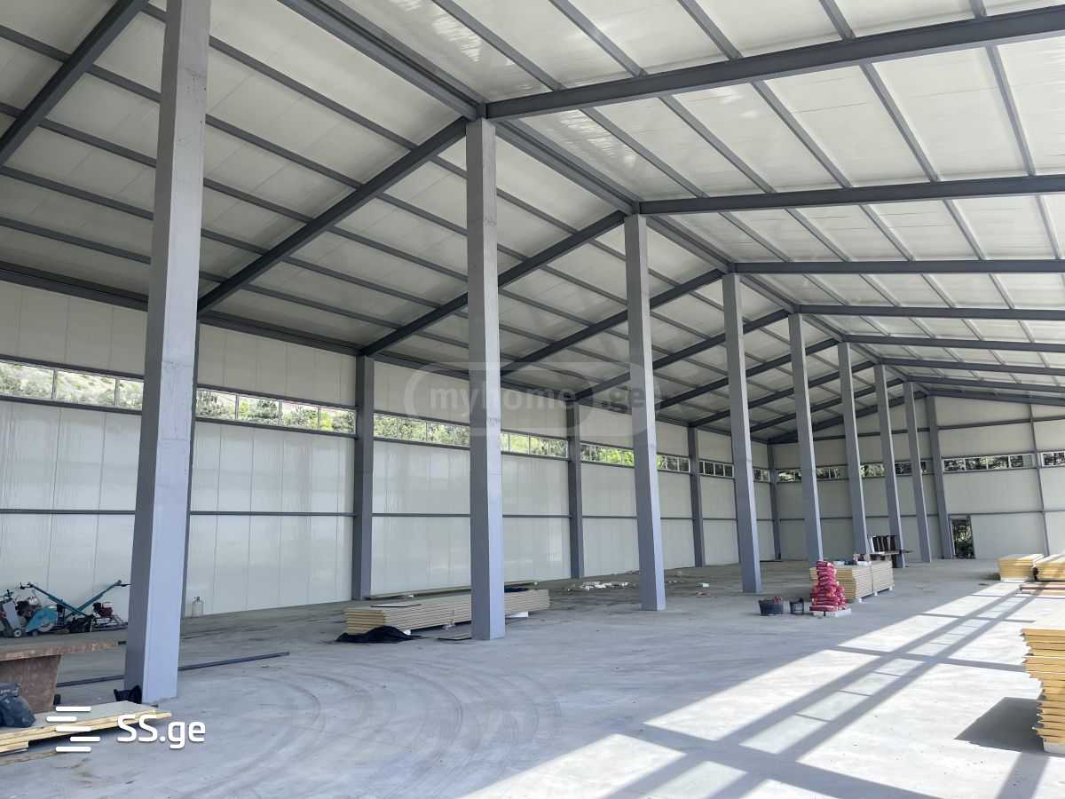 Store-Industrial Property For Rent. Zahesi view 2