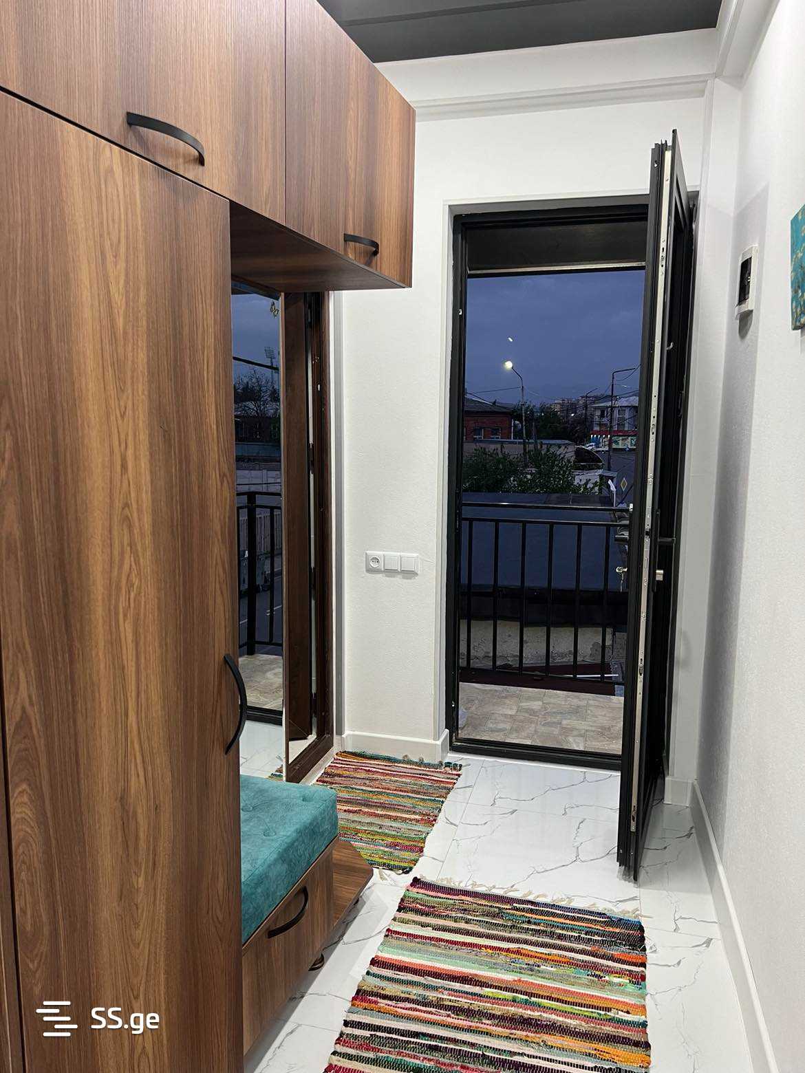 1 Room Private House Daily Rent. Kutaisi view 5