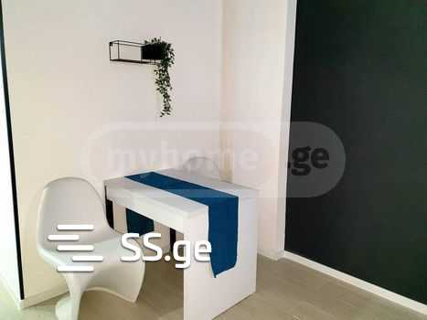1 Room Flat Daily Rent. Didi Digomi view 6