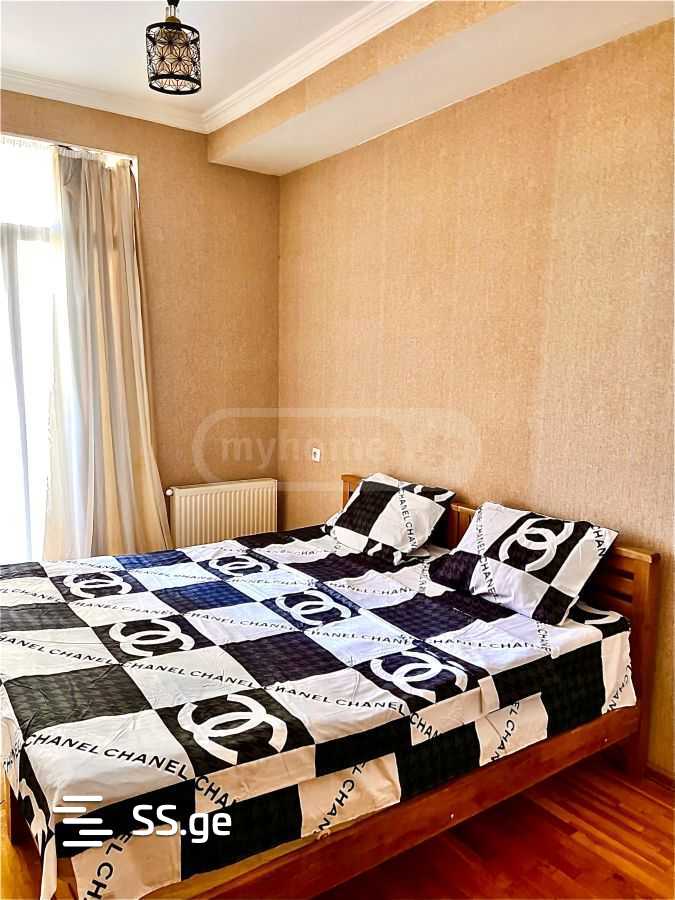 2 Room Flat Daily Rent. Didi Digomi view 4