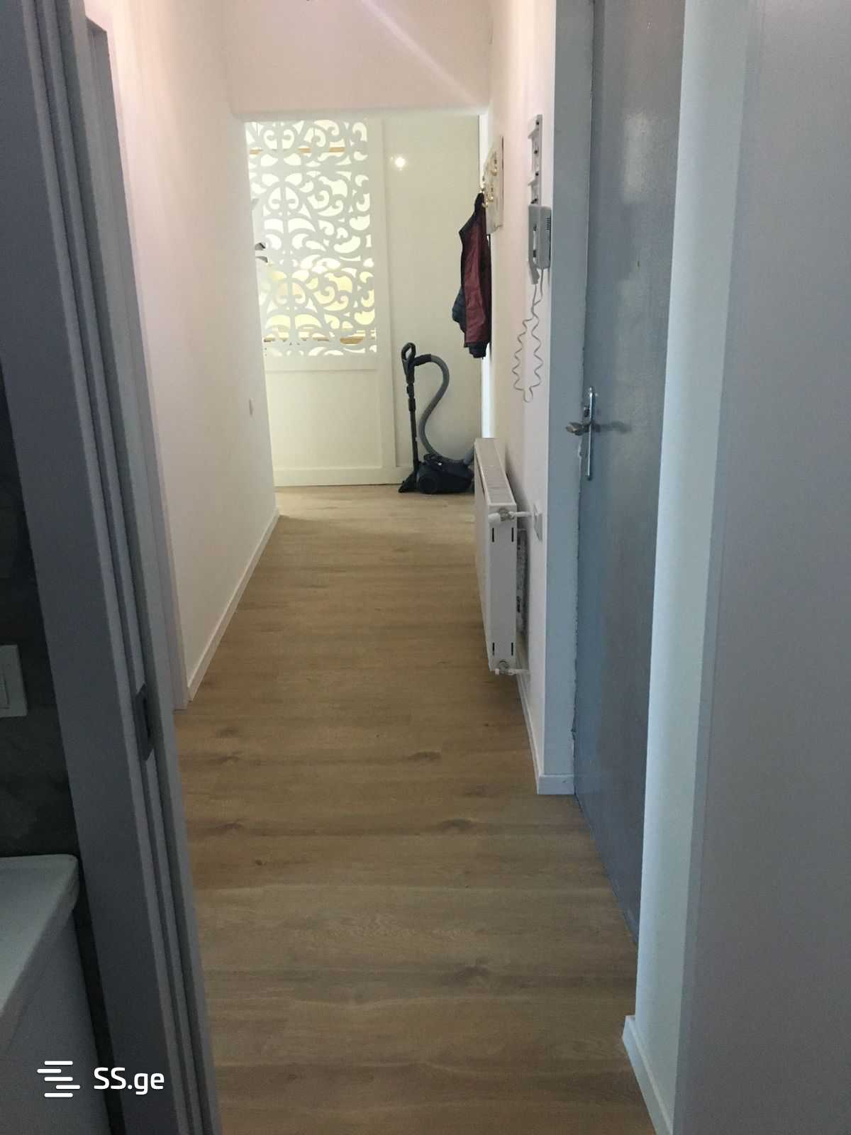 3 Room Flat For Rent. Didube view 9