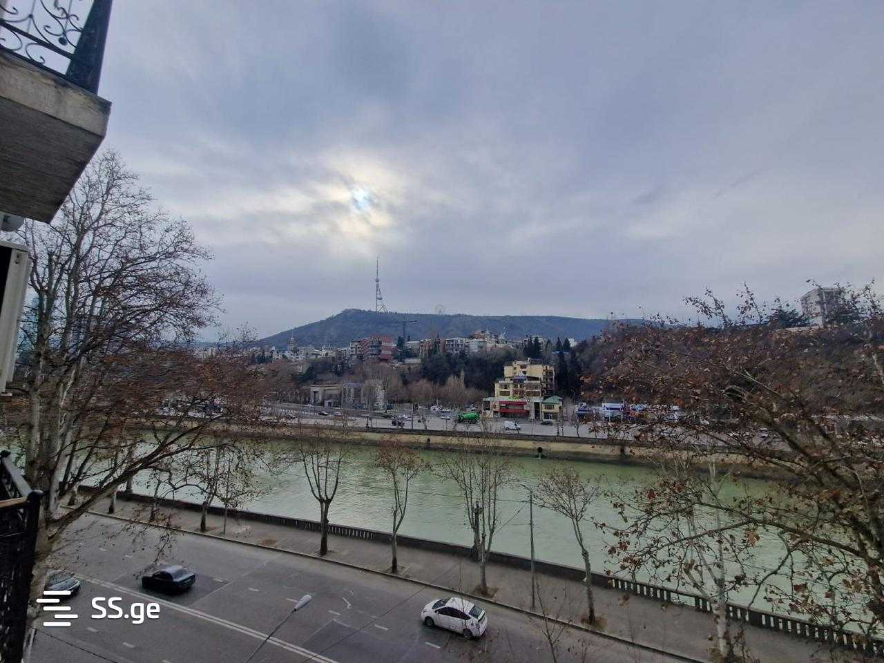 Продажа 3-комната Квартира view 11